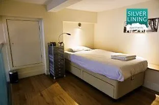 Silver Lining-Royal Mile Apartments 에든버러