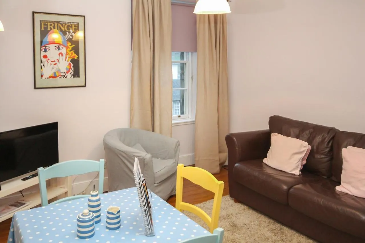 Silver Lining-Royal Mile Apartments Edinburg