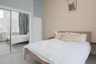 Silver Lining-Royal Mile Apartments Edinburg 0*,