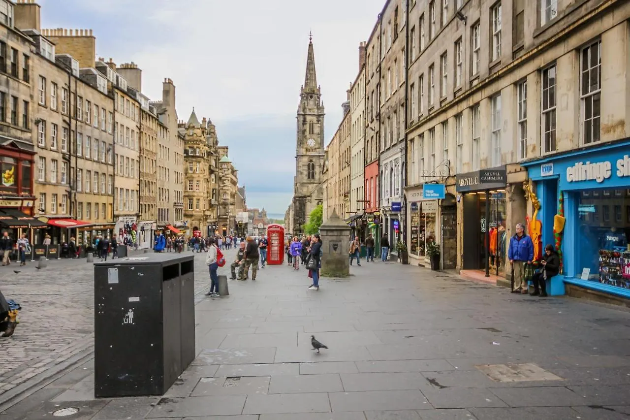Silver Lining-Royal Mile Apartments Edinburg