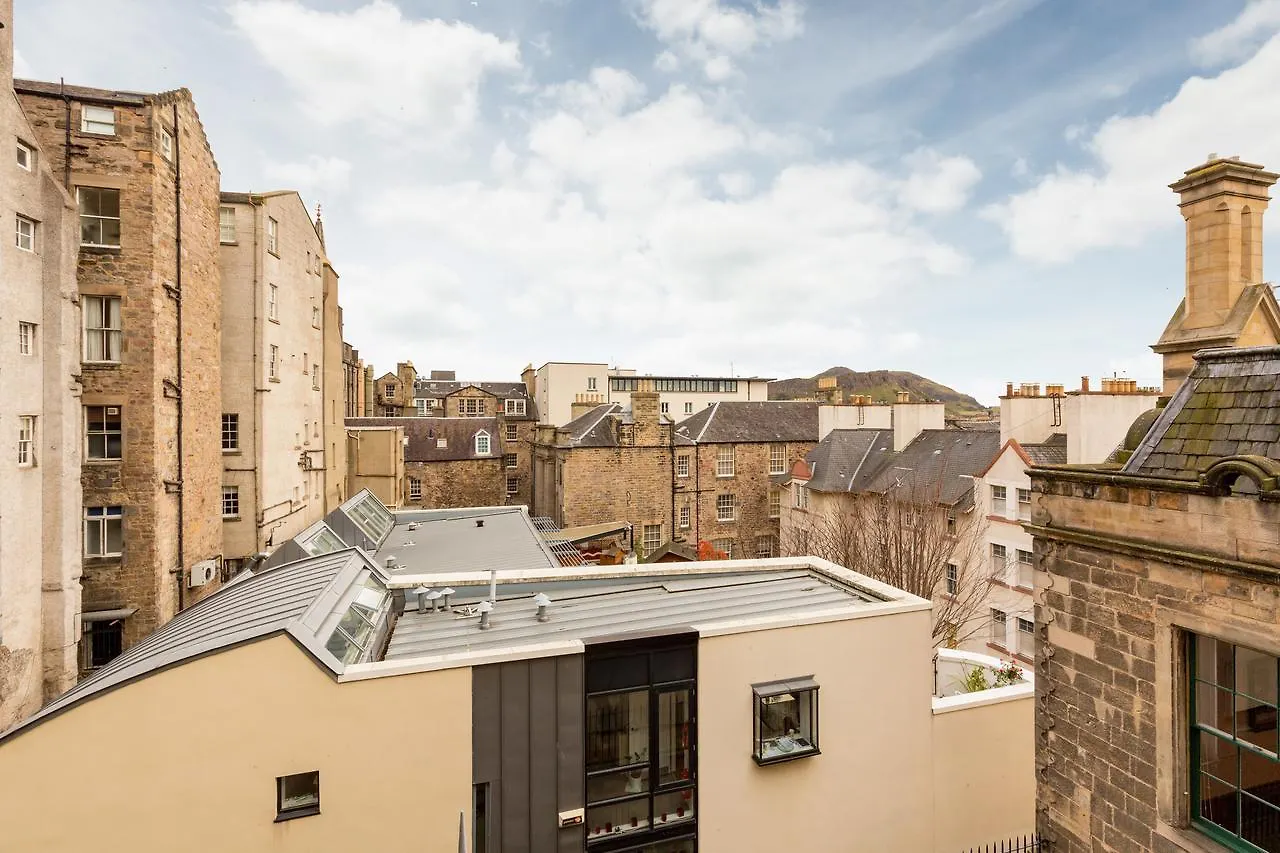 Silver Lining-Royal Mile Apartments Edinburg