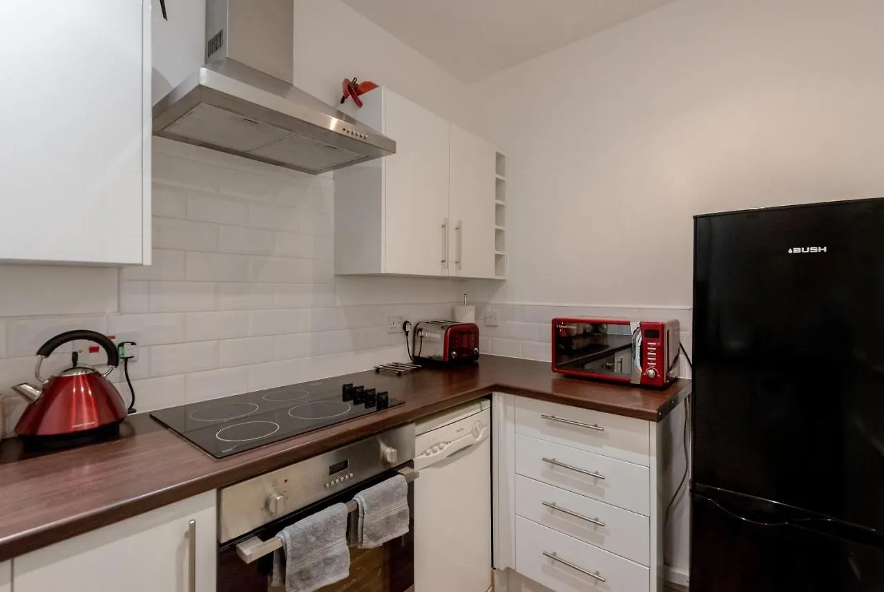 Silver Lining-Royal Mile Apartments Edinburg