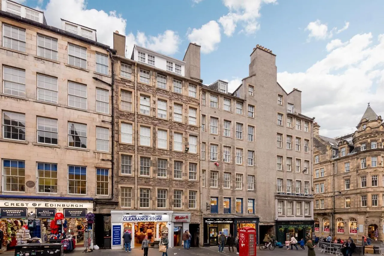 Silver Lining-Royal Mile Apartments Edinburg